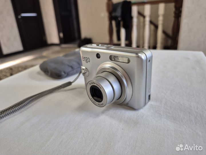 Цифровой фотоаппарат Ergo DC8360S