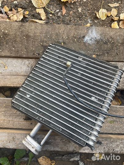 Испаритель кондиционера Nissan Primera P11