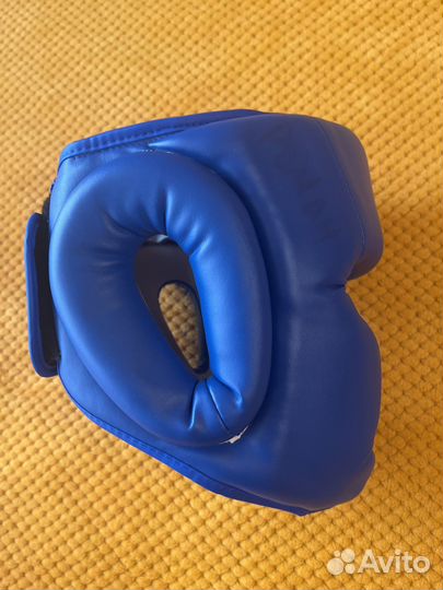 Боксерский шлем