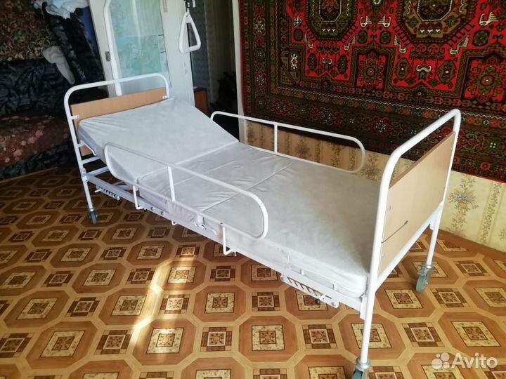 Кровать для лежачих больных