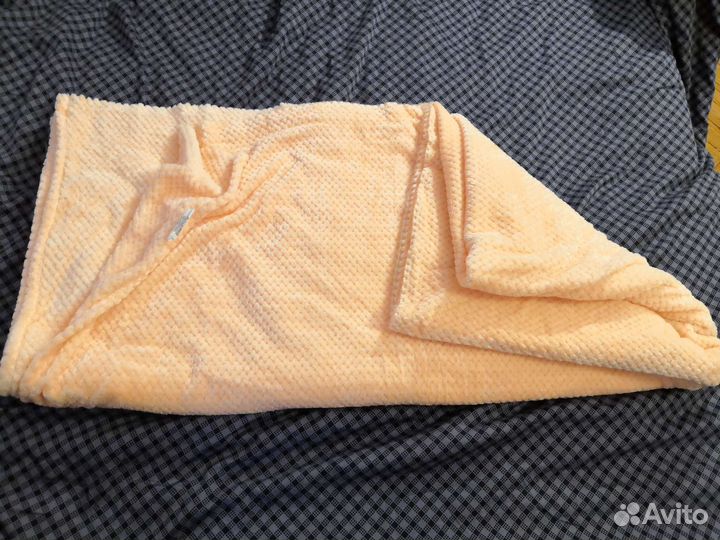 Плед и подушки