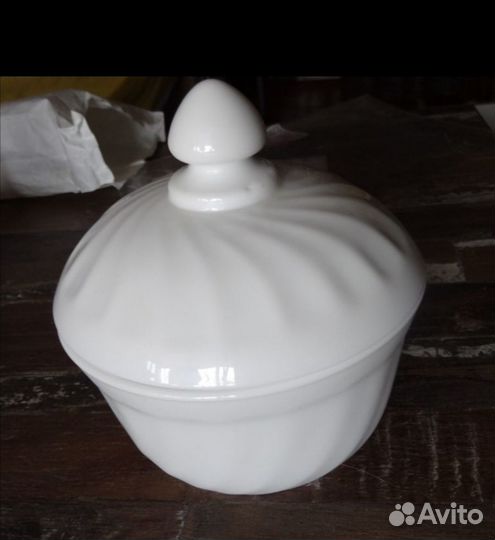 Сахарница новая