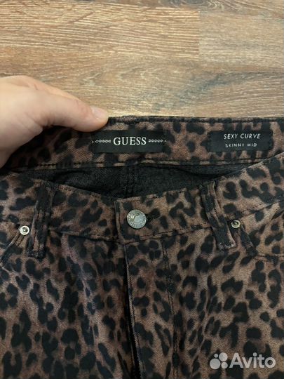 Джинсы guess