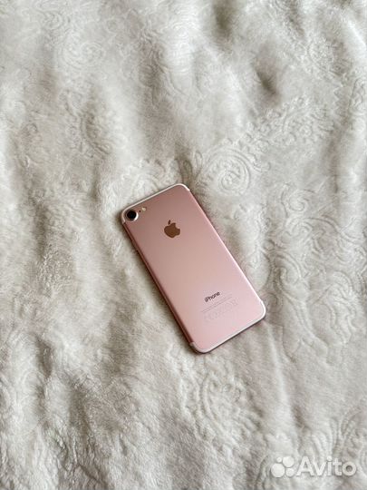 iPhone 7, 32 ГБ