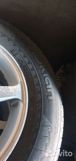 Продам колеса 215/70 R16