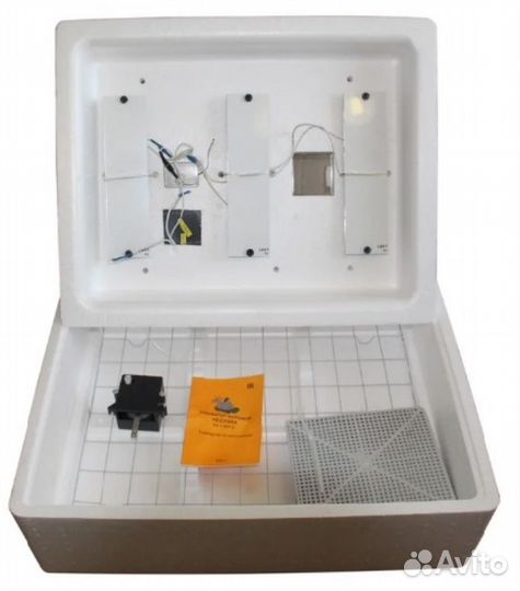 Инкубатор на 104 яйца с автопереворотом