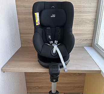 Автокресло поворотное britax romer dualfix 2R