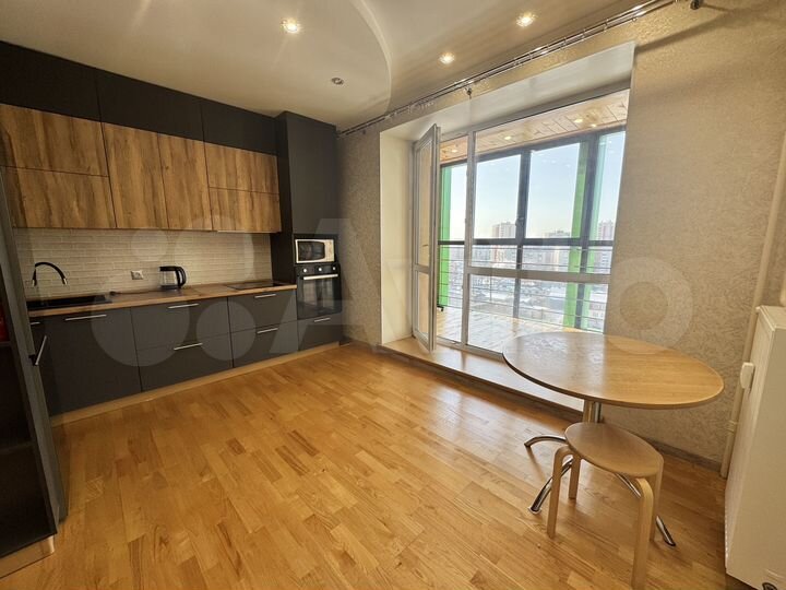 1-к. квартира, 42 м², 9/16 эт.