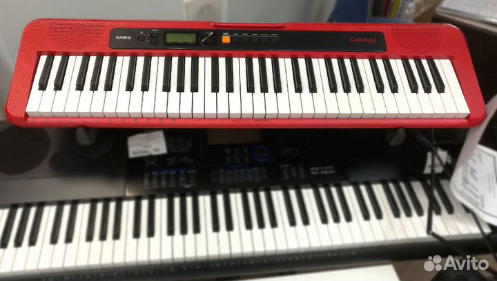 Цифровой синтезатор Casio CT-S200RD
