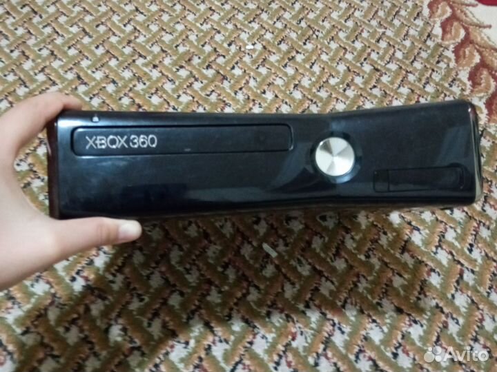 Xbox 360 slim freeboot