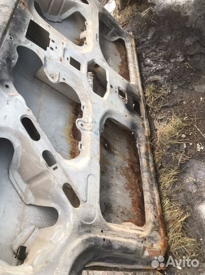 Задняя дверь фольцваген транспортер т4