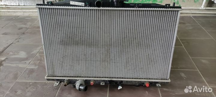 Радиатор охлаждения Хонда аккорд 7 2.4