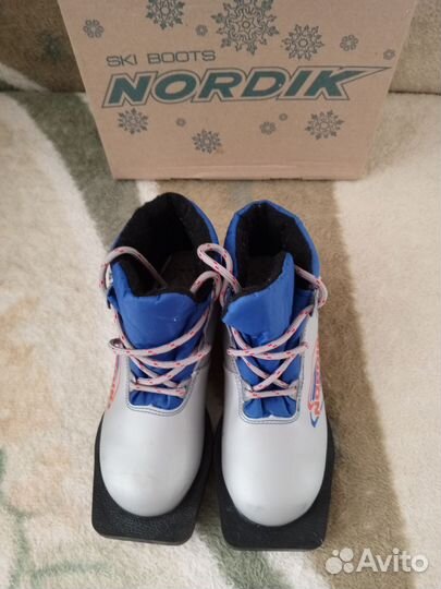 Лыжные ботинки, детские, 33 р. новые