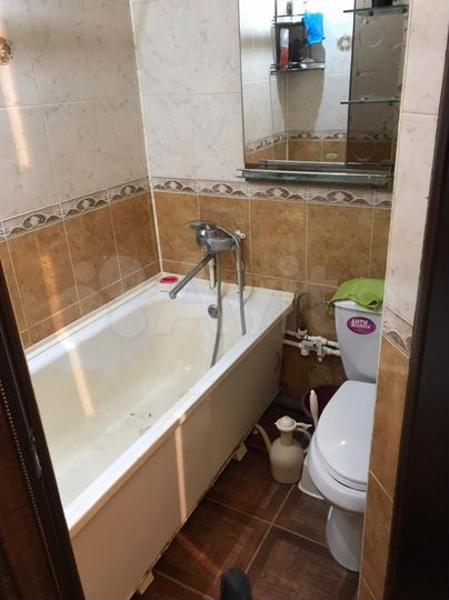 2-к. квартира, 50 м², 1/4 эт.