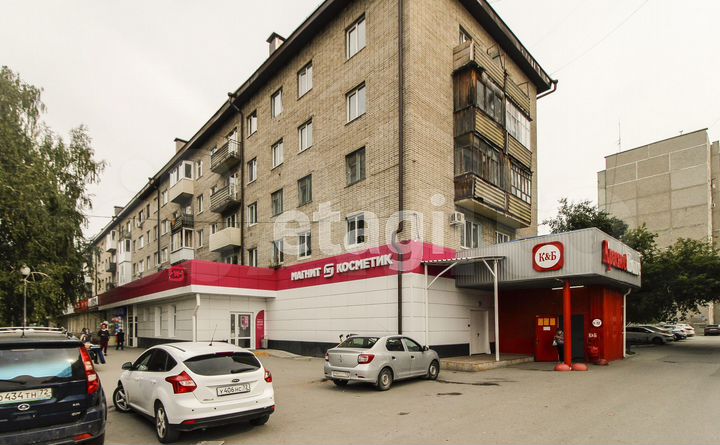 Продам торговое помещение, 387.4 м²