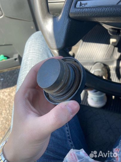 Крышка бака ваз 2108-2115