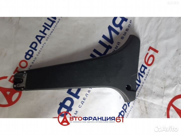 Накладка стойки средняя, 769167163R renault sander