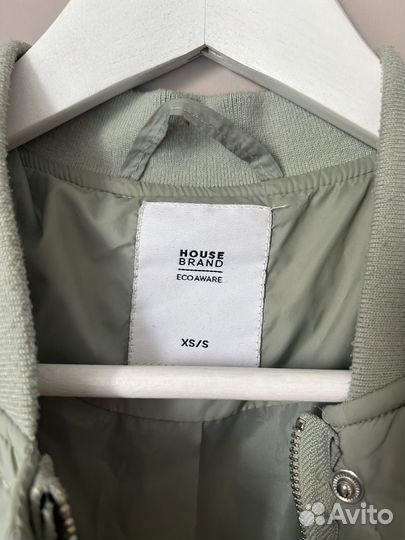 Куртка весенняя