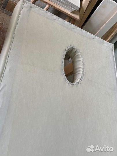 Массажная кушетка из массива сосны