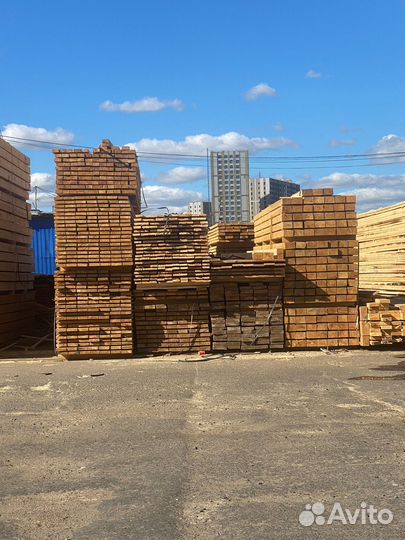 Продажа обрезной доски 50х150х6000 из ели