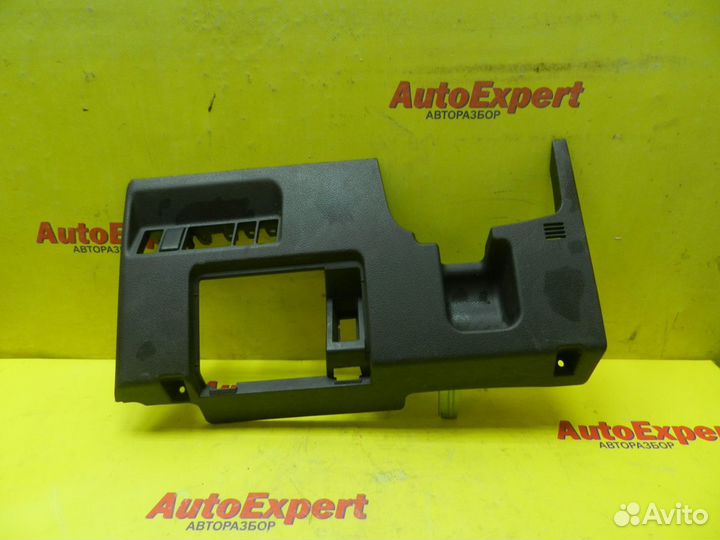 Накладка под руль Nissan X-Trail T30