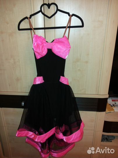 Платье для бальных танцев