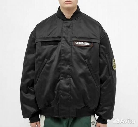 Бомбер Vetements police