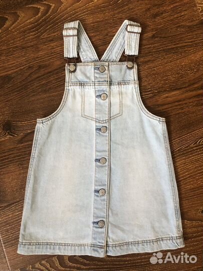 Куртка Next, жилетка, джинсы, сарафан Gap