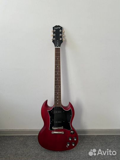Epiphone SG Classic Worn P-90 Worn Cherry