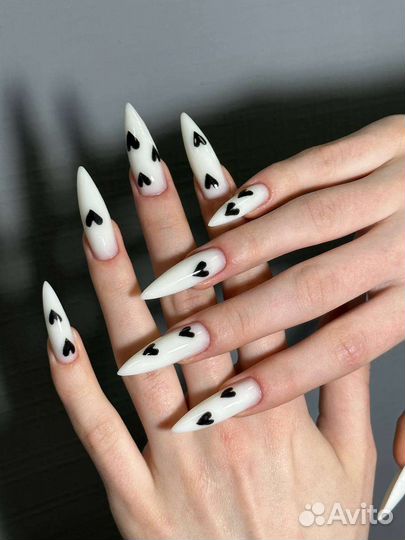 Наращивание ногтей