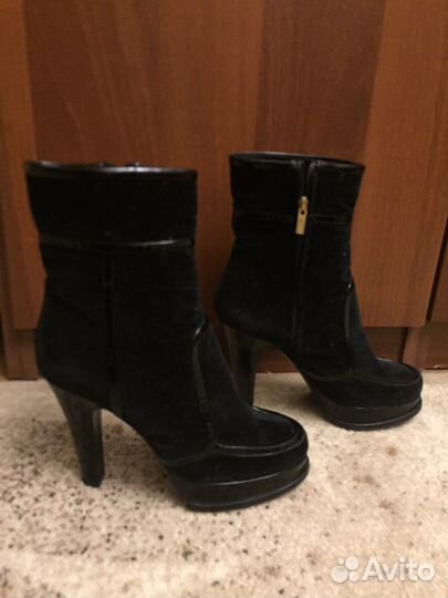 Ботильоны Yves Saint Laurent оригинал