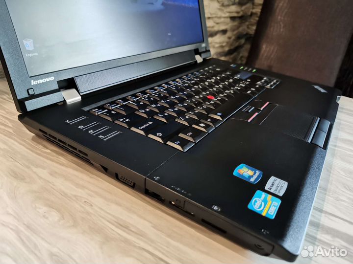 Бизнес ноутбук Lenovo i3/8Gb/SSD/620GB/HD3000