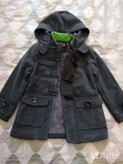 Пальто на мальчика 110р
