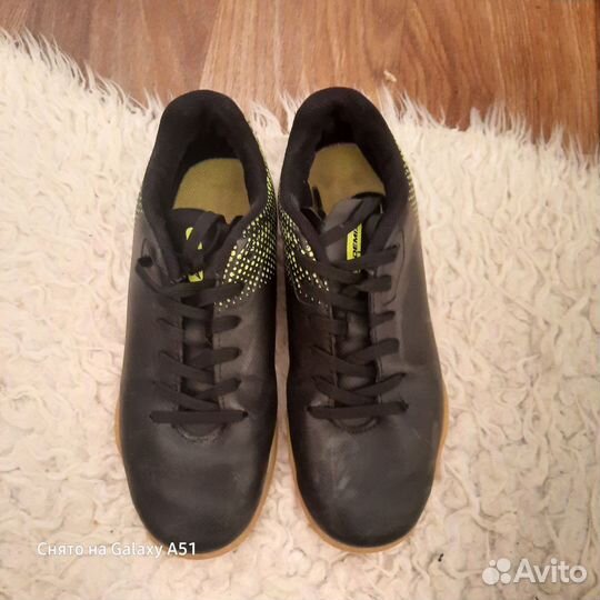 Футбольные бутсы