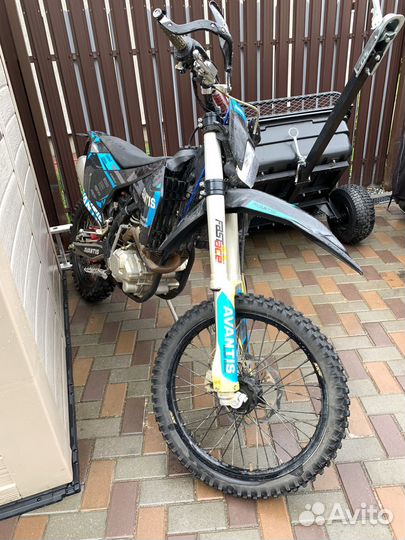 Эндуро мотоцикл Avantis 250 Limited Edition