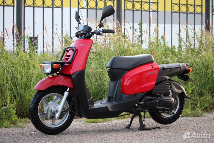 Cкутер Yamaha Gear 4T 2013 года