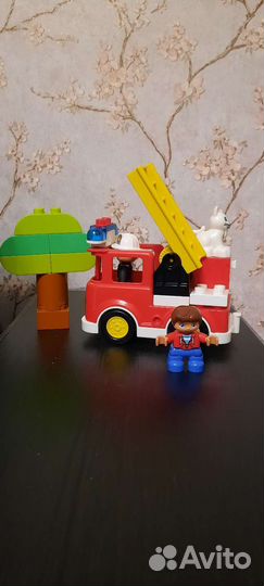 Lego пожарная машина 10901