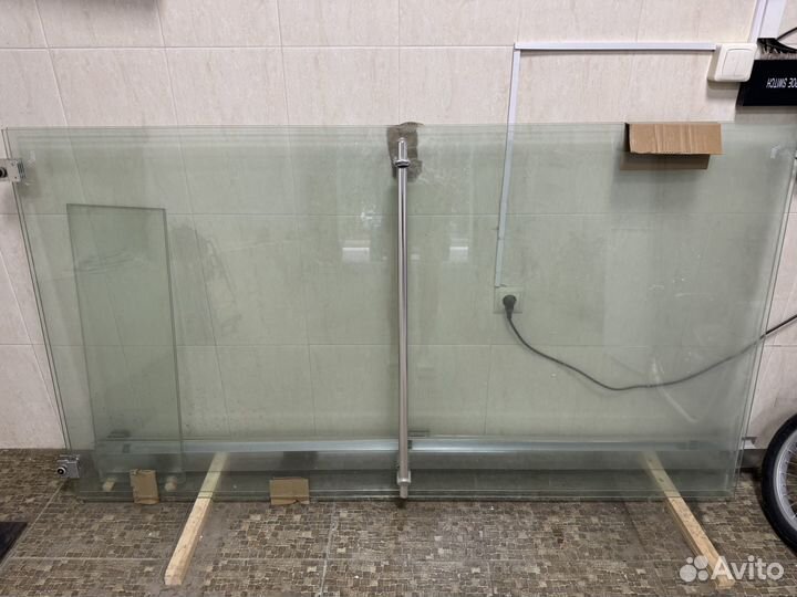 Душевая перегородка из стекла