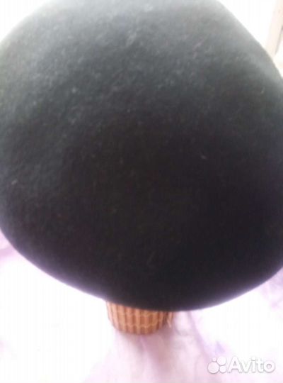 Кепи берет женский. шерсть.58 размер новый