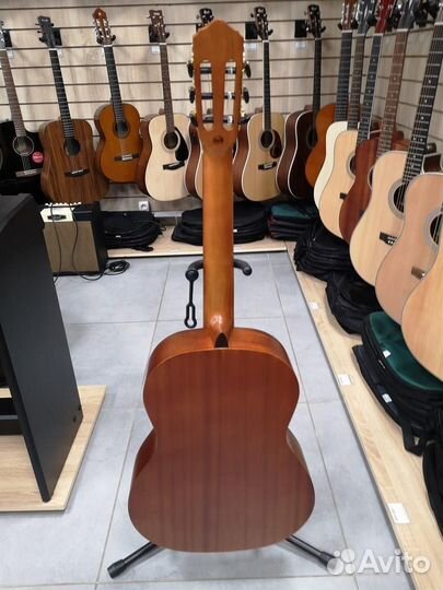 Классическая гитара flight C-225 NA