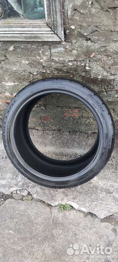 Vitour Formula Spec Z 265/35 R18