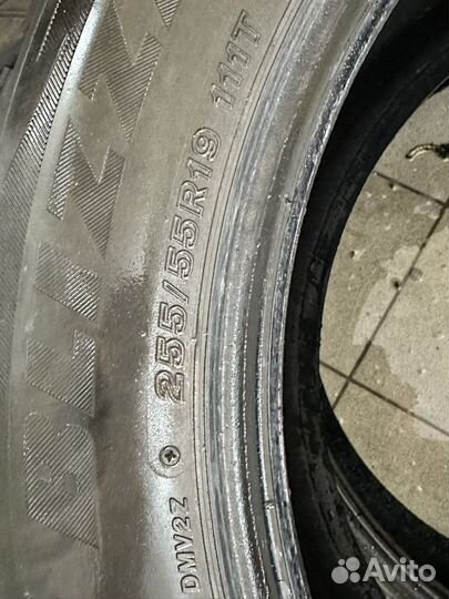 Bridgestone Blizzak Ice 255/55 R19