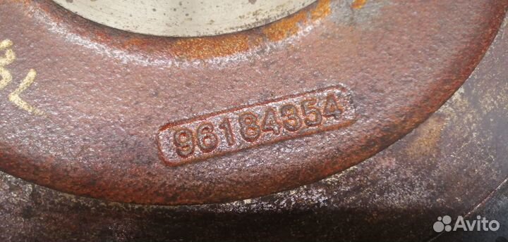 Маховик Aveo (T300) 2011