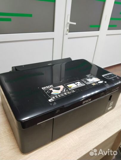 Цветной лазерный принтер epson