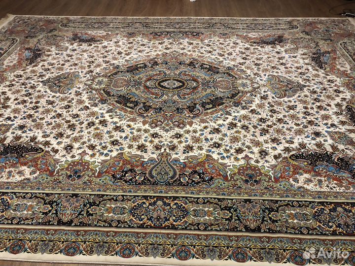 Продаю иранский ковер, высокого качества