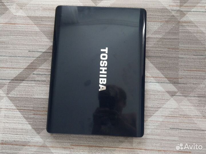 Ноутбук toshiba