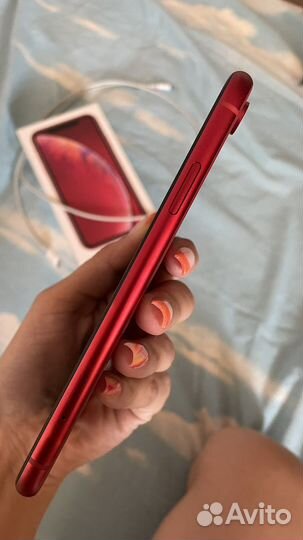 iPhone xr 64gb red