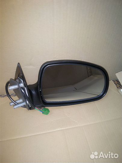 Зеркало правое Калина