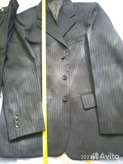 Школьный костюм