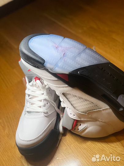 Кроссовки Nike Air Jordan 5 Retro Fire Red Silver